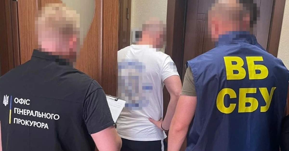 Вилучені під час обшуку кошти та робоче місце у справі щодо заступника голови Хмельницької обласної військової адміністрації